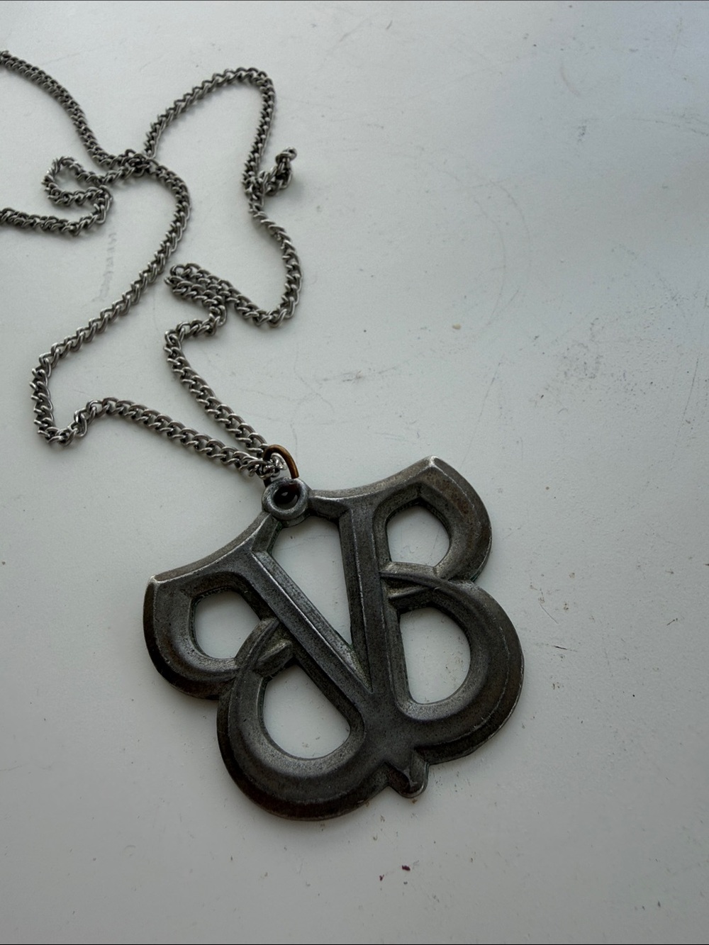 Black Veil Brides BVB Logo Necklace Black Silver Tone Emo Scene Jewelry - Picture 3 of 4